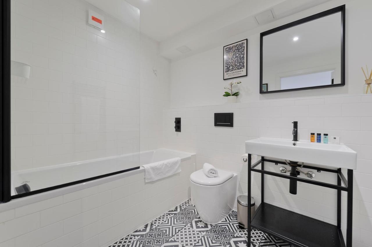 Luxury One Bedroom Greenwich Studio Apartment Near Canary Wharf By Underthedoormat London Exterior photo